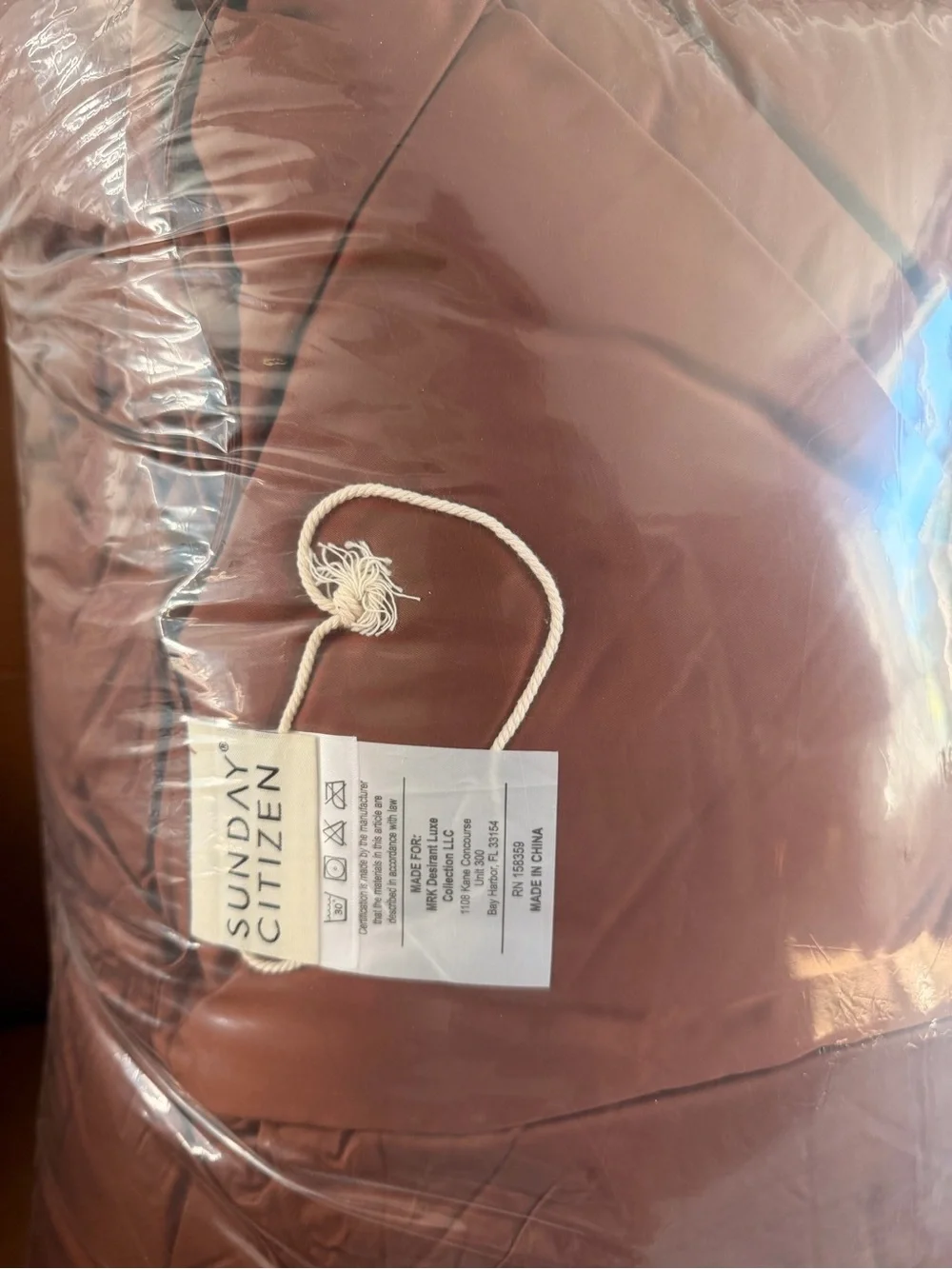 Sunday Citizen Premium Bamboo Bubble Comforter Queen in Chestnut Brown NWOT
